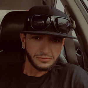 Meet your Posher, Anibal